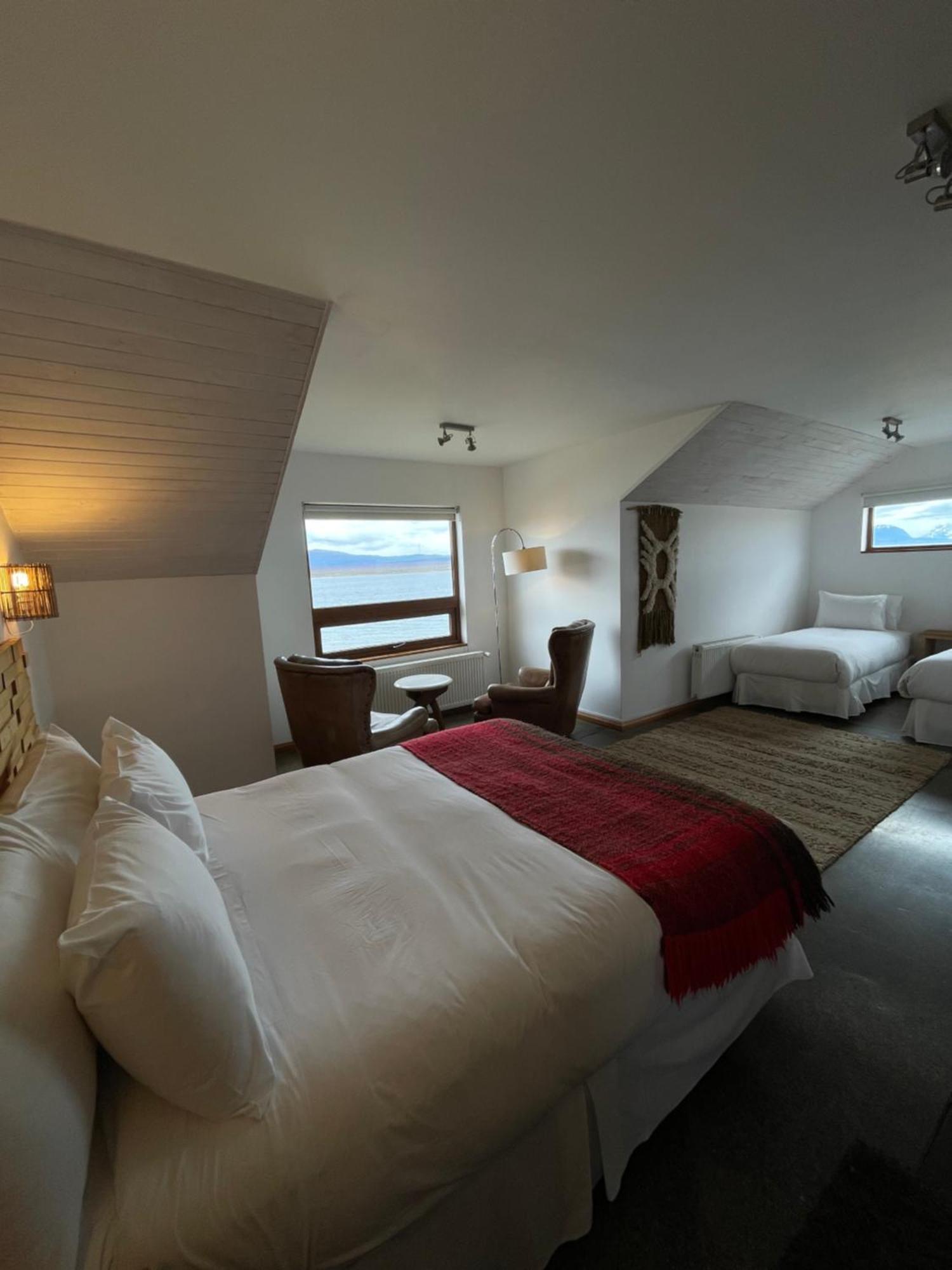 Weskar Lodge Hotel Hotel